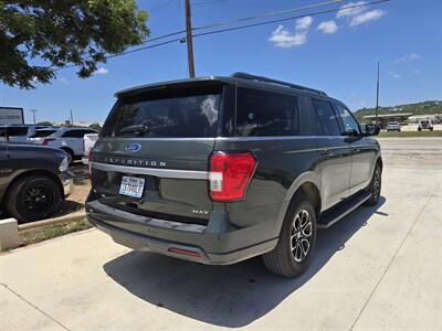2022 Ford Expedition MAX XLT   - Photo 5 - Kerrville, TX 78028