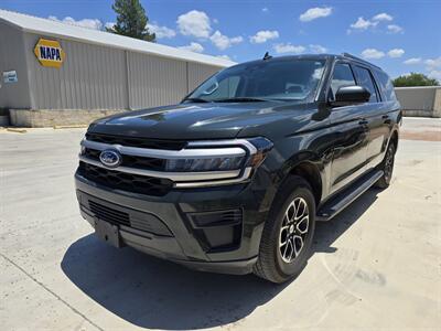 2022 Ford Expedition MAX XLT   - Photo 1 - Kerrville, TX 78028