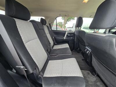 2018 Toyota 4Runner SR5 - Photo 17 - Kerrville, TX 78028