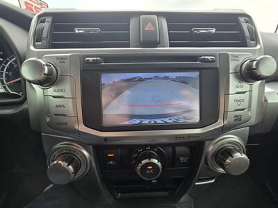 2018 Toyota 4Runner SR5 - Photo 15 - Kerrville, TX 78028
