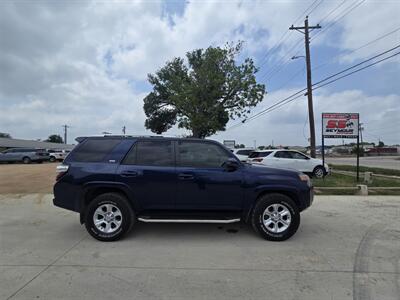 2018 Toyota 4Runner SR5 - Photo 4 - Kerrville, TX 78028