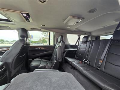 2019 Cadillac Escalade ESV Premium Luxury - Photo 20 - Kerrville, TX 78028