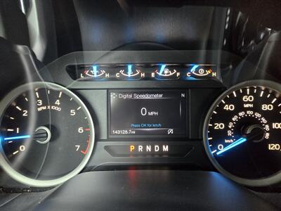 2017 Ford F-150 XLT - Photo 11 - Kerrville, TX 78028