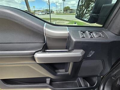 2017 Ford F-150 XLT - Photo 20 - Kerrville, TX 78028