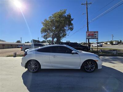 2020 Honda Civic EX   - Photo 4 - Kerrville, TX 78028