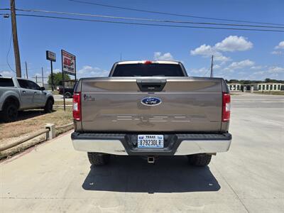 2018 Ford F-150 XLT - Photo 6 - Kerrville, TX 78028