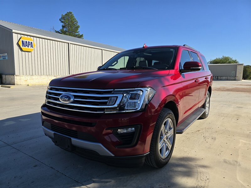 2018 Ford Expedition XLT   - Photo 1 - Kerrville, TX 78028