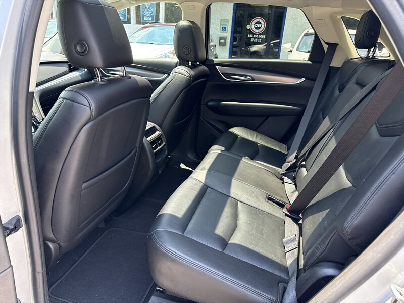 2017 Cadillac XT5 Luxury - Photo 7 - Little River, SC 29566