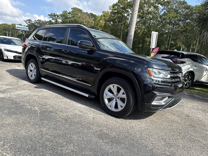 2018 Volkswagen Atlas V6 SEL - Photo 3 - Little River, SC 29566