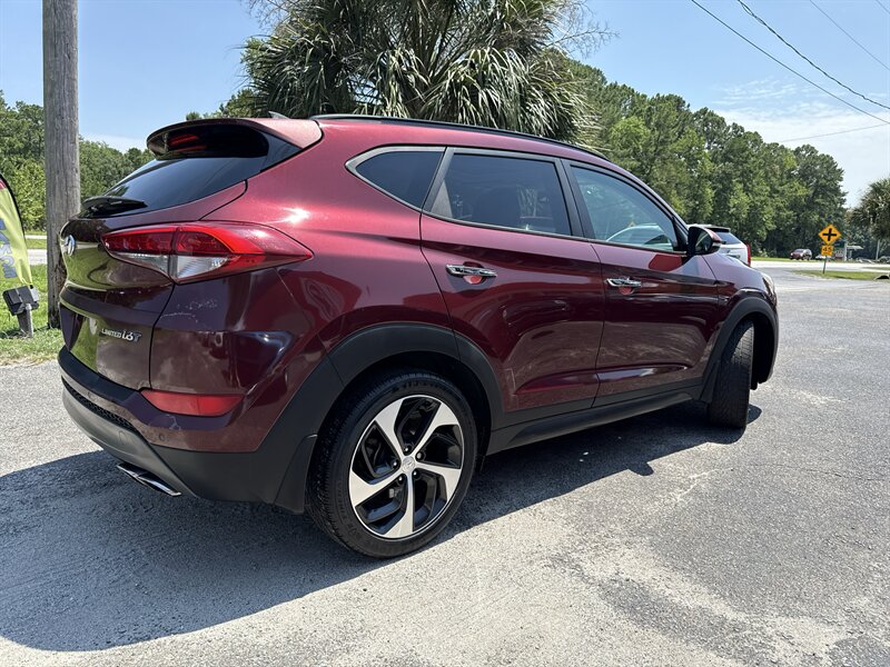 2016 Hyundai Tucson Limited - Photo 4 - Little River, SC 29566