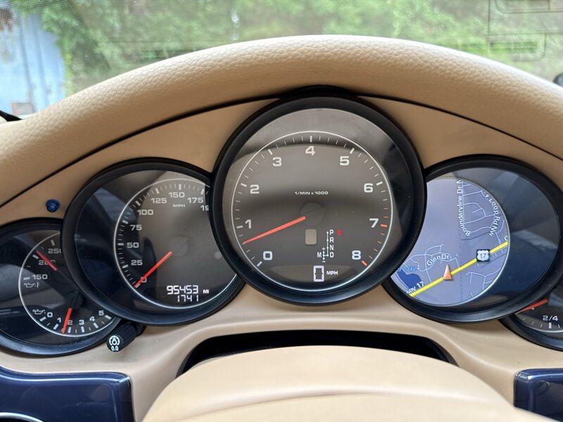 2012 Porsche Panamera - Photo 13 - Little River, SC 29566