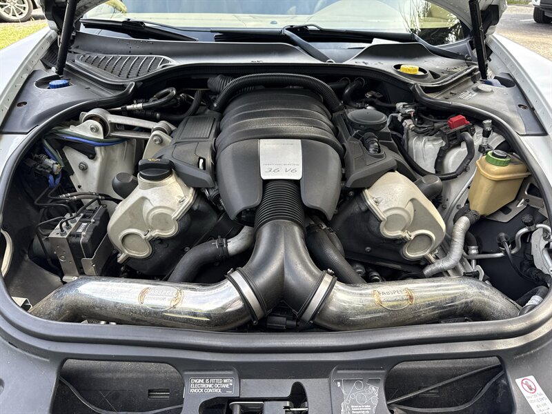 2012 Porsche Panamera - Photo 14 - Little River, SC 29566