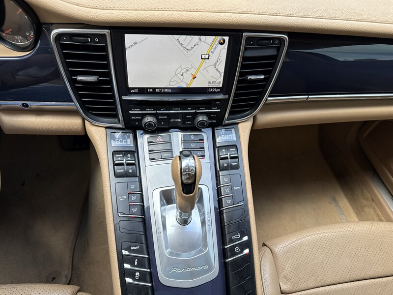 2012 Porsche Panamera - Photo 12 - Little River, SC 29566