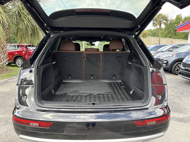 2020 Audi Q5 quattro Premium 45 TFSI - Photo 6 - Little River, SC 29566