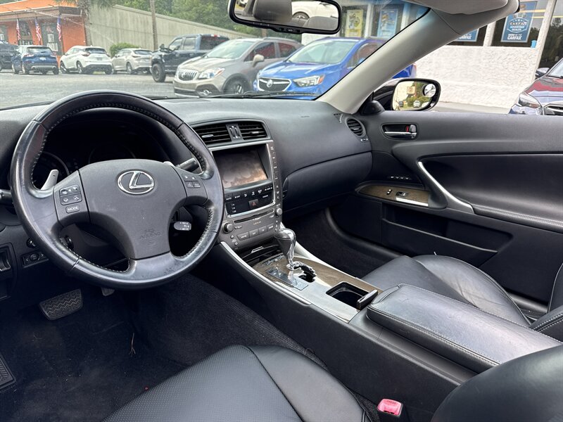 2010 Lexus IS 350C - Photo 15 - Little River, SC 29566