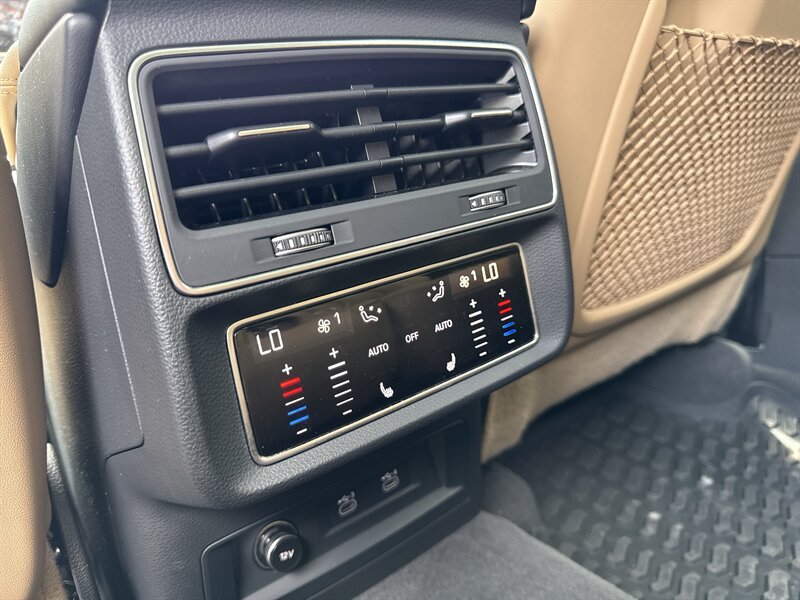 2021 Audi Q7 quattro Premium Plus 55 T - Photo 9 - Little River, SC 29566