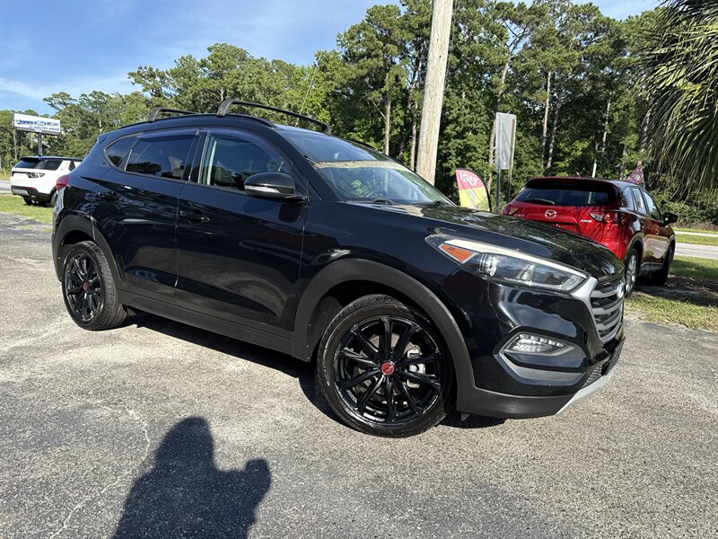 2017 Hyundai TUCSON Night - Photo 3 - Little River, SC 29566