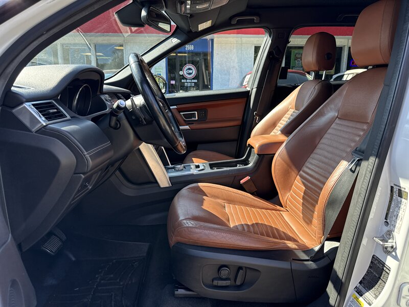 2015 Land Rover Discovery Sport HSE LUX - Photo 10 - Little River, SC 29566