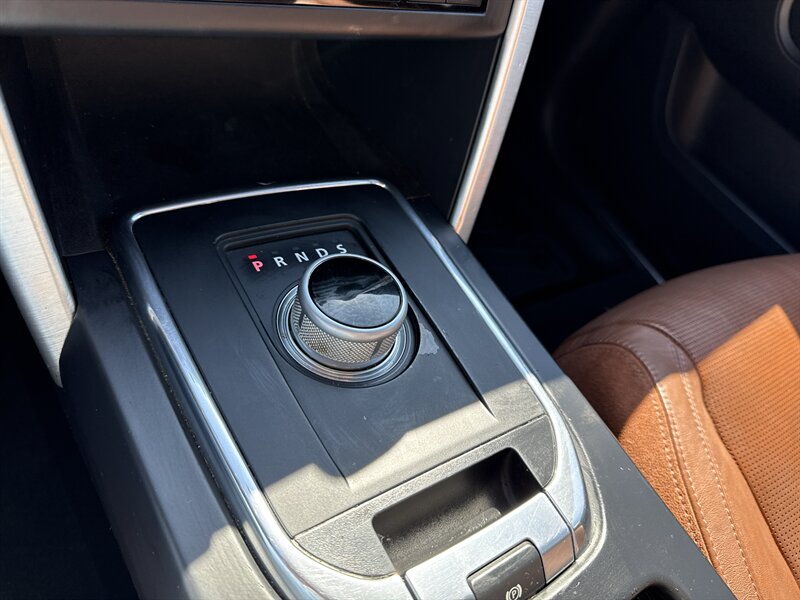 2015 Land Rover Discovery Sport HSE LUX - Photo 17 - Little River, SC 29566