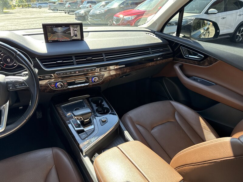2017 Audi Q7 3.0T quattro Premium Plus - Photo 10 - Little River, SC 29566