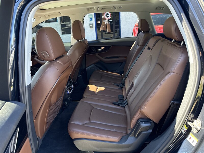 2017 Audi Q7 3.0T quattro Premium Plus - Photo 8 - Little River, SC 29566