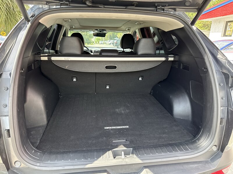 2022 Hyundai TUCSON Limited - Photo 6 - Little River, SC 29566