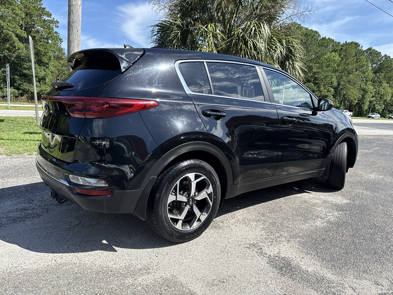 2021 Kia Sportage LX - Photo 4 - Little River, SC 29566
