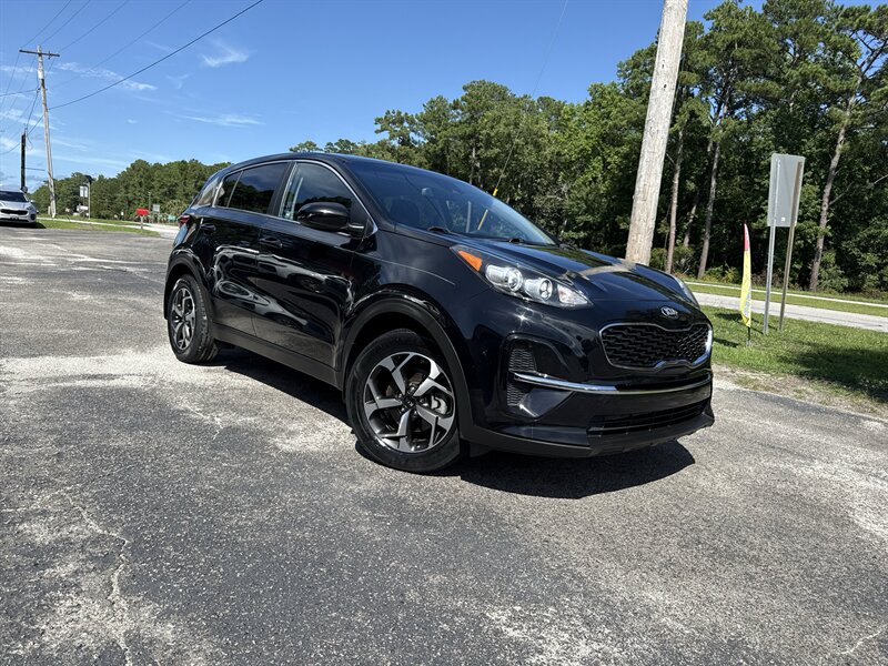 2021 Kia Sportage LX - Photo 3 - Little River, SC 29566