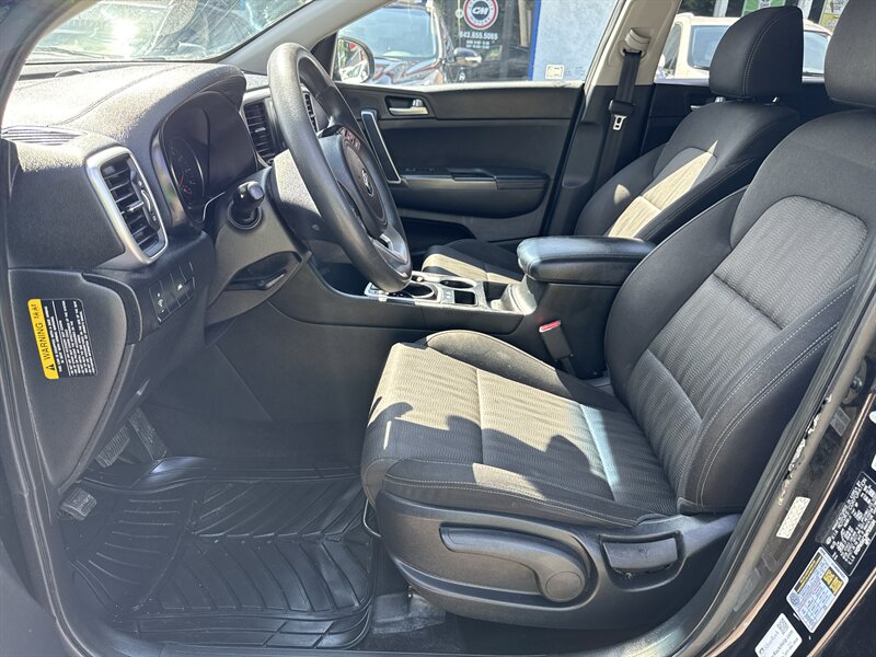 2021 Kia Sportage LX - Photo 9 - Little River, SC 29566