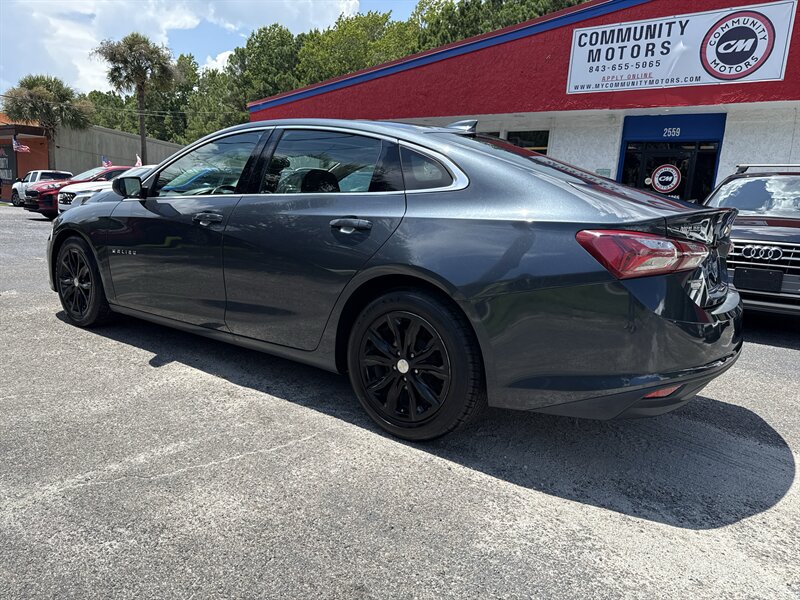 2020 Chevrolet Malibu LT - Photo 5 - Little River, SC 29566