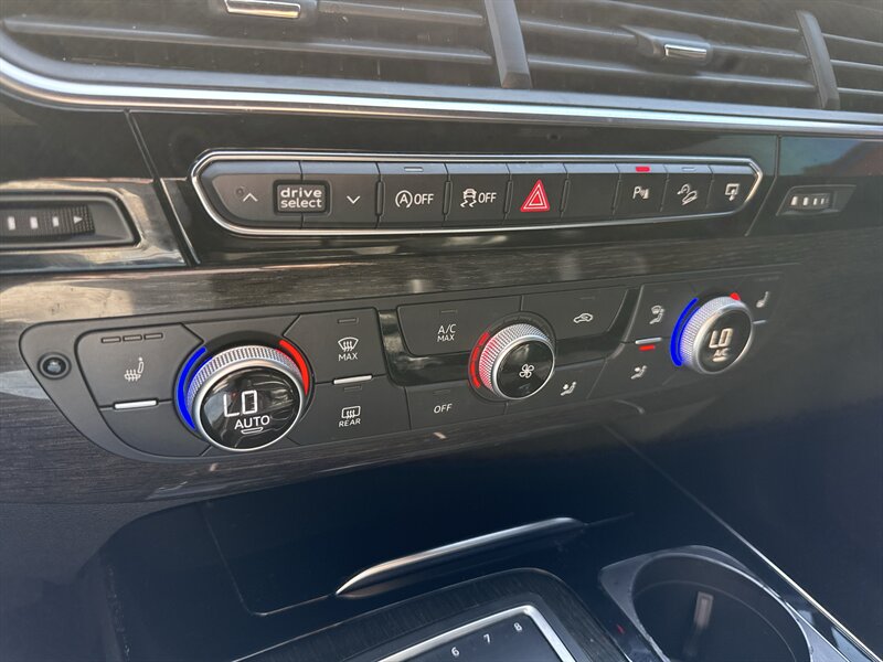 2017 Audi Q7 2.0T quattro Premium Plus - Photo 11 - Little River, SC 29566