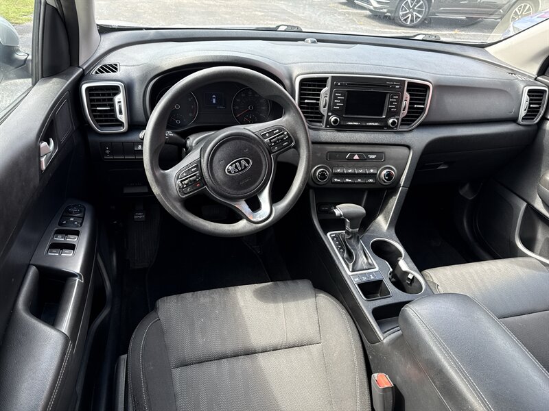 2017 Kia Sportage LX - Photo 9 - Little River, SC 29566