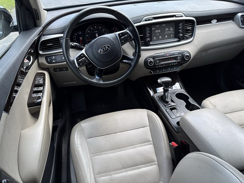 2019 Kia Sorento EX V6 - Photo 8 - Little River, SC 29566