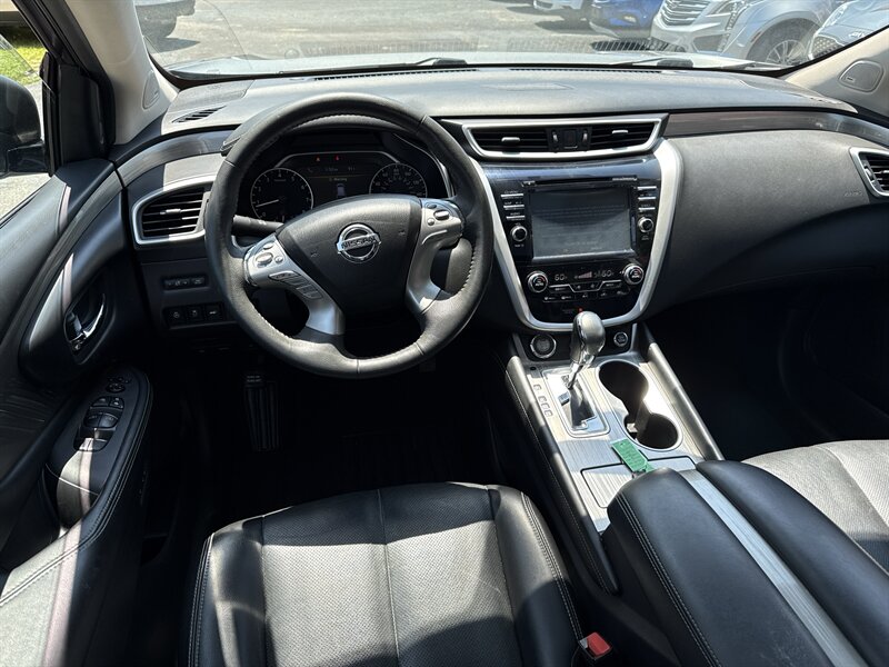 2017 Nissan Murano Platinum - Photo 9 - Little River, SC 29566
