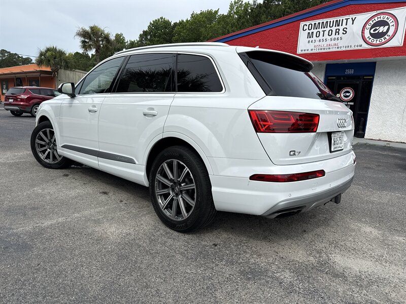 2017 Audi Q7 3.0T quattro Premium Plus - Photo 5 - Little River, SC 29566