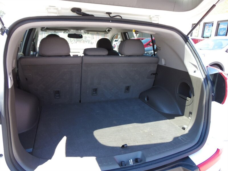 2011 Kia Sportage LX - Photo 5 - Little River, SC 29566