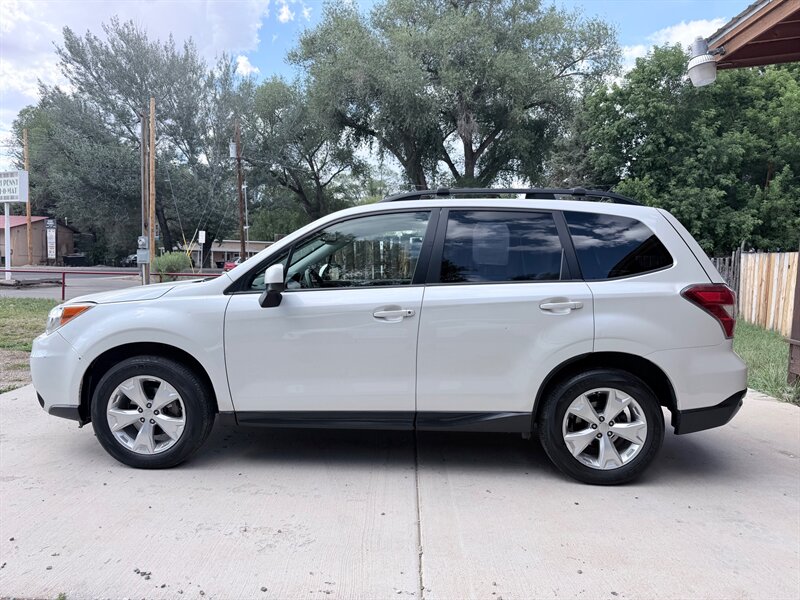 2014 Subaru Forester 2.5i Premium - Photo 2 - Taos, NM 87571