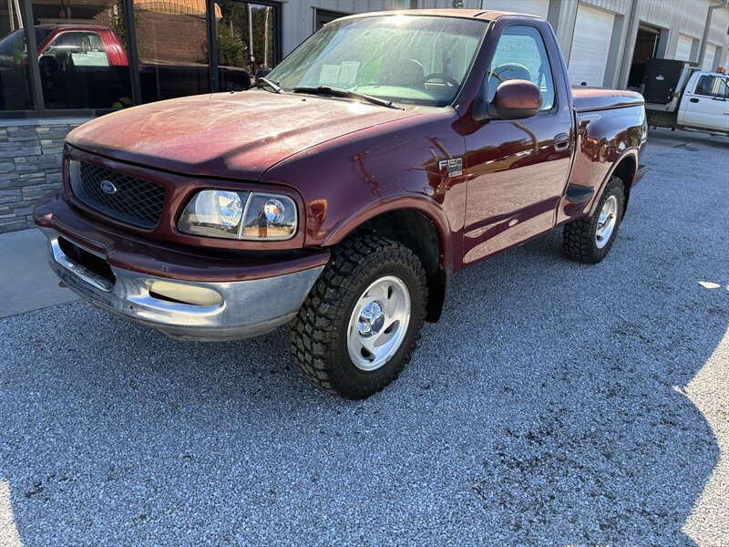 1998 Ford F-150 XLT   - Photo 1 - Beaver Dam, KY 42320