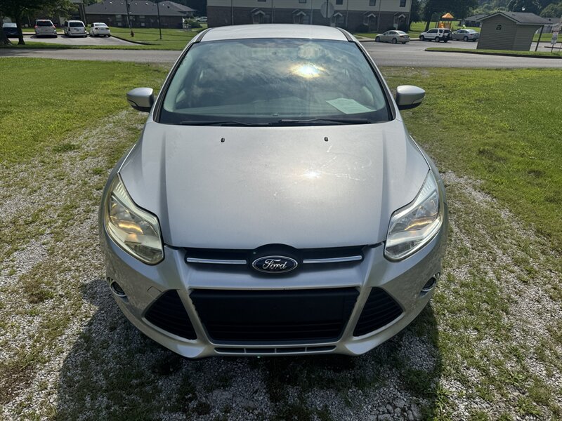 2014 Ford Focus SE   - Photo 1 - Beaver Dam, KY 42320