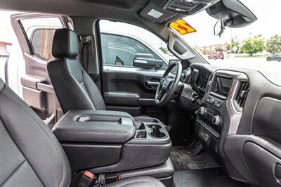 2022 GMC SIERRA 1500 CREW CAB Pro   - Photo 10 - Cape Coral, FL 33909
