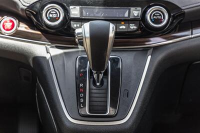 2015 Honda CR-V Touring - Photo 38 - Cape Coral, FL 33909