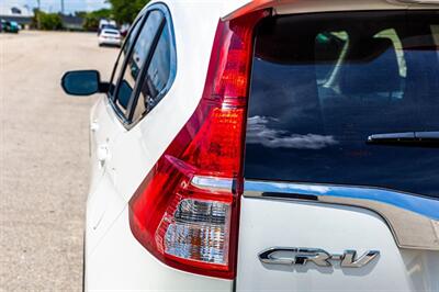 2015 Honda CR-V Touring - Photo 28 - Cape Coral, FL 33909
