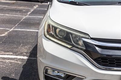 2015 Honda CR-V Touring - Photo 16 - Cape Coral, FL 33909