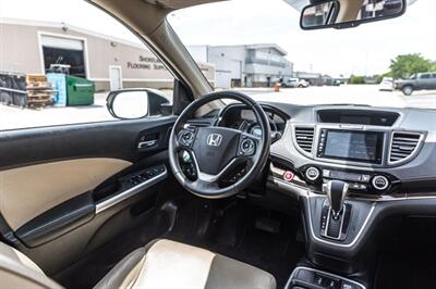 2015 Honda CR-V Touring - Photo 43 - Cape Coral, FL 33909