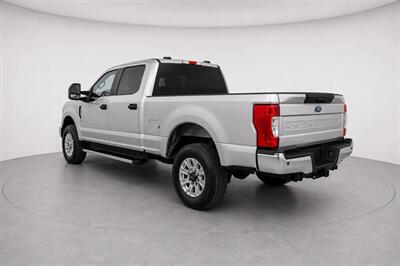 2021 Ford F-250 XL  F250 Super Duty Crew Cab - Photo 7 - Cape Coral, FL 33909