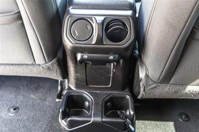 2020 Jeep Wrangler Unlimited Sport   - Photo 20 - Cape Coral, FL 33909