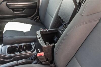 2020 Jeep Wrangler Unlimited Sport   - Photo 40 - Cape Coral, FL 33909