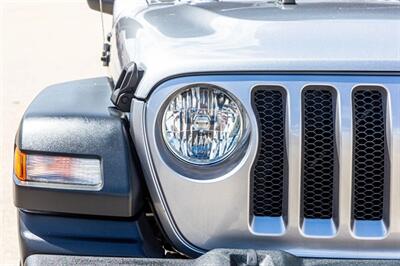2020 Jeep Wrangler Unlimited Sport   - Photo 10 - Cape Coral, FL 33909