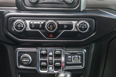 2020 Jeep Wrangler Unlimited Sport   - Photo 27 - Cape Coral, FL 33909