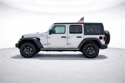 2020 Jeep Wrangler Unlimited Sport   - Photo 8 - Cape Coral, FL 33909